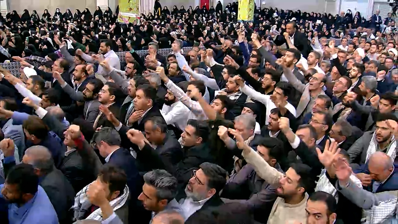 الامام الخامنئي